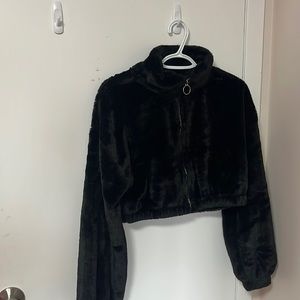 Crop Zip-Up Faux-Fur Jacket - Black / S/P